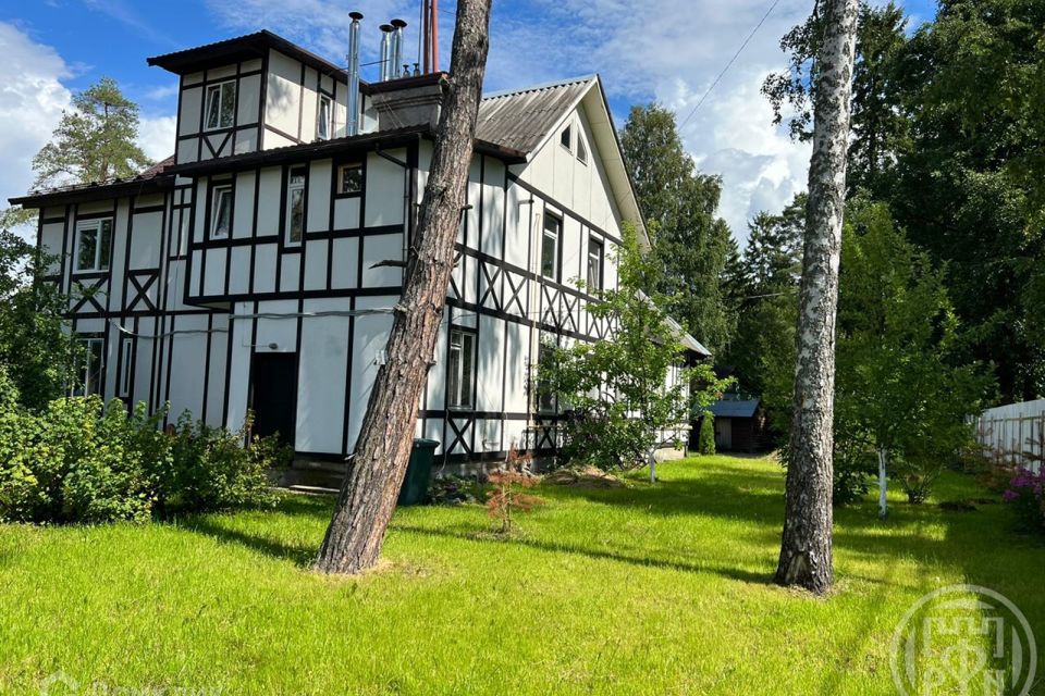 Продаётся 3-комнатная квартира, 46.5 м²