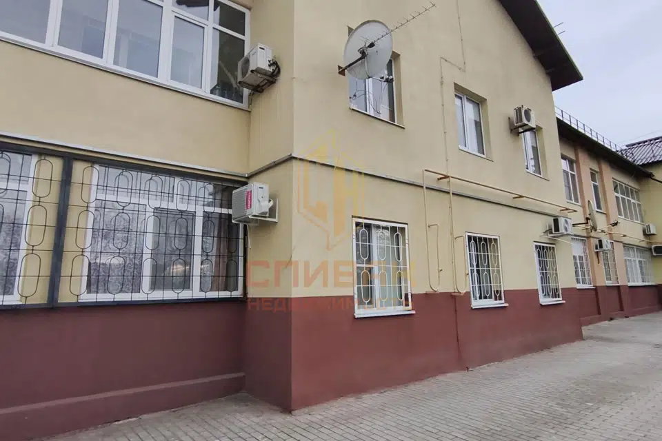 Продаётся 3-комнатная квартира, 73.7 м²