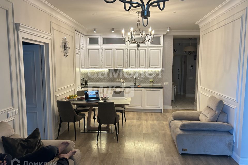 Продаётся 3-комнатная квартира, 94 м²