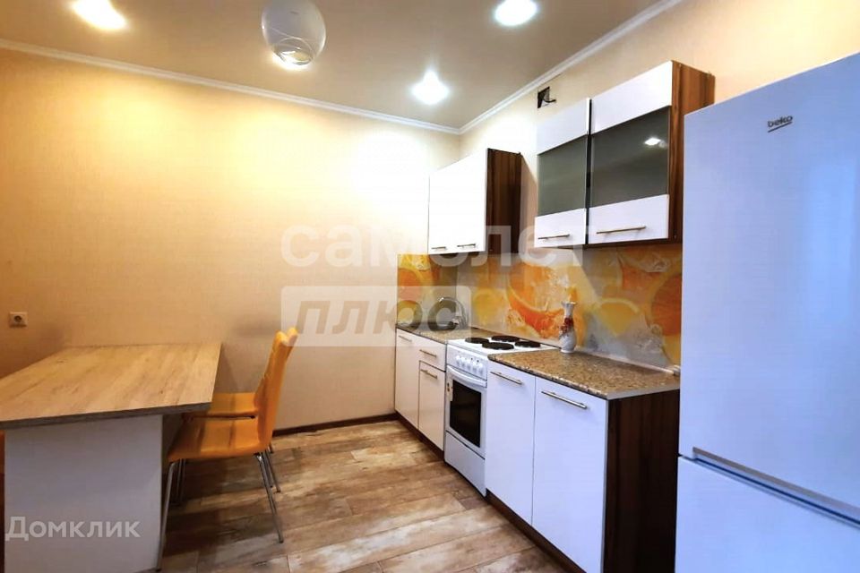 Продаётся 1-комнатная квартира, 41.5 м²