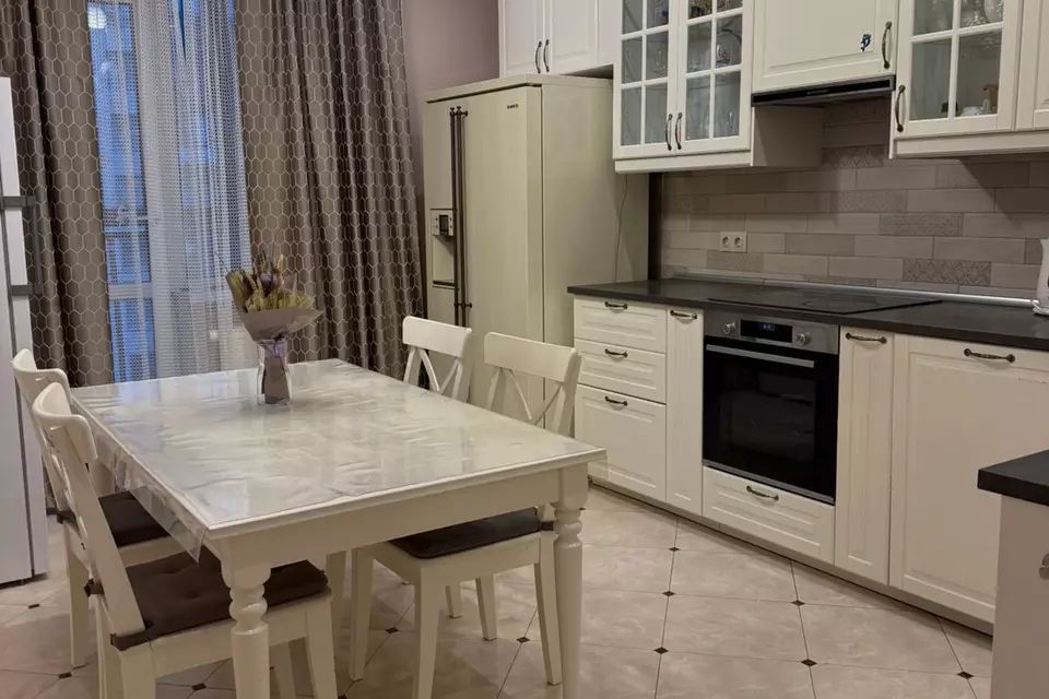 Продаётся 3-комнатная квартира, 86.7 м²