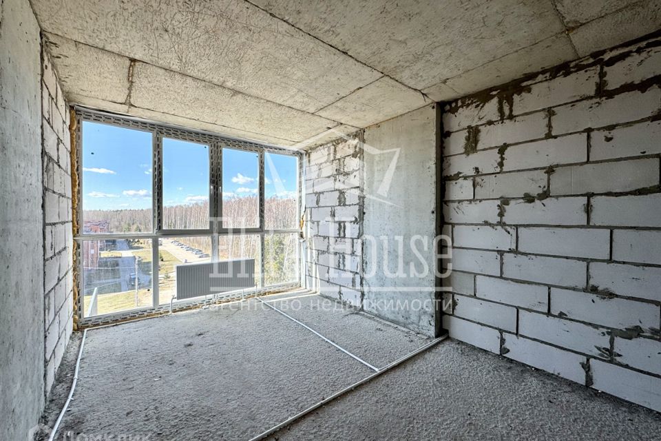 Продаётся 1-комнатная квартира, 47.63 м²