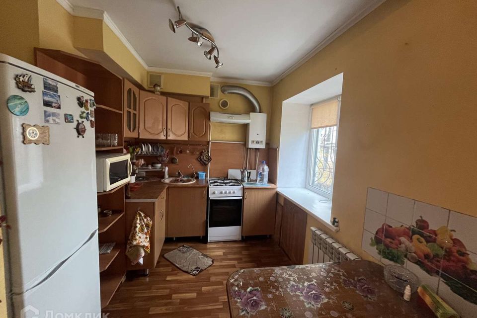 Продаётся 2-комнатная квартира, 42.3 м²