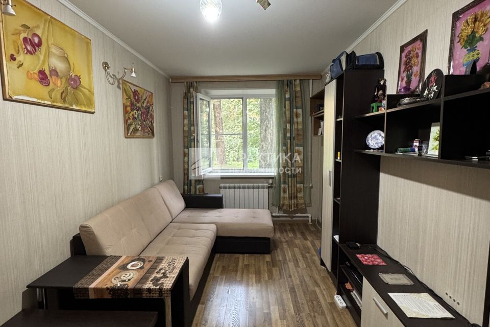 Продаётся 2-комнатная квартира, 43.3 м²