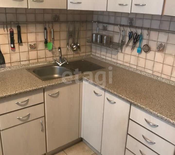 Продаётся 3-комнатная квартира, 96 м²