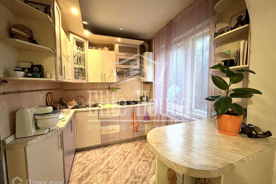 Продаётся 2-комнатная квартира, 50.4 м²