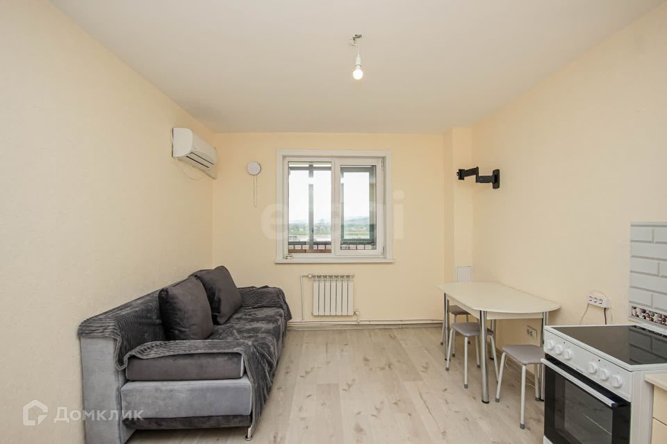 Продаётся 1-комнатная квартира, 41.6 м²