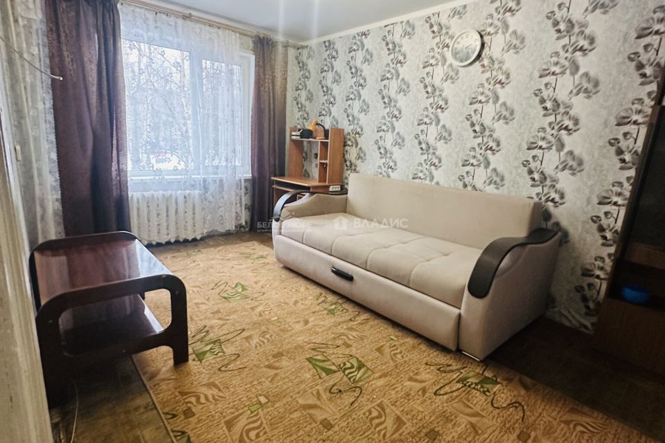 Продаётся 2-комнатная квартира, 40.7 м²