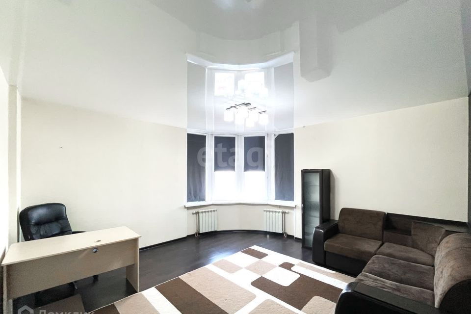 Продаётся 2-комнатная квартира, 61.1 м²