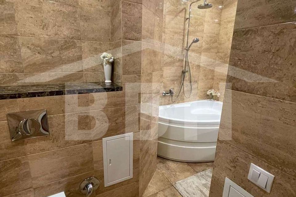 Продаётся 2-комнатная квартира, 61 м²