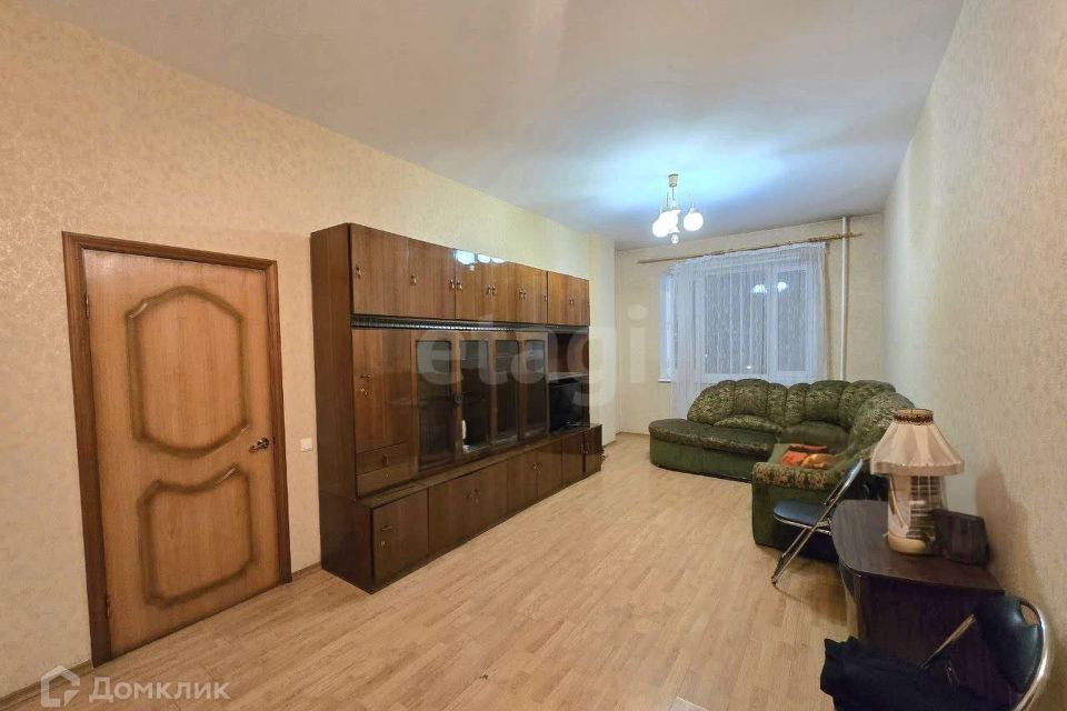 Продаётся 1-комнатная квартира, 43.4 м²