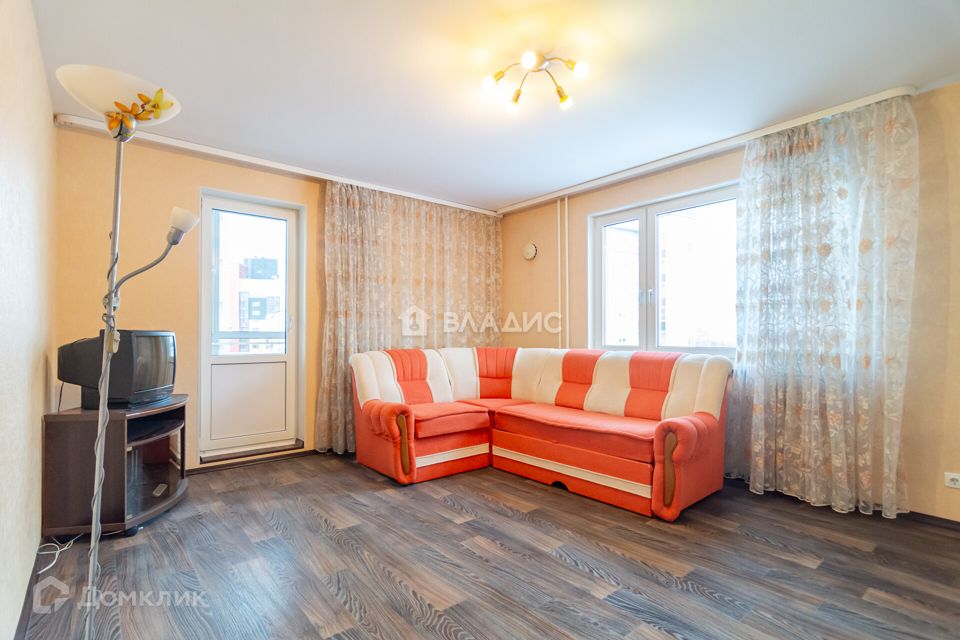 Продаётся 2-комнатная квартира, 65 м²