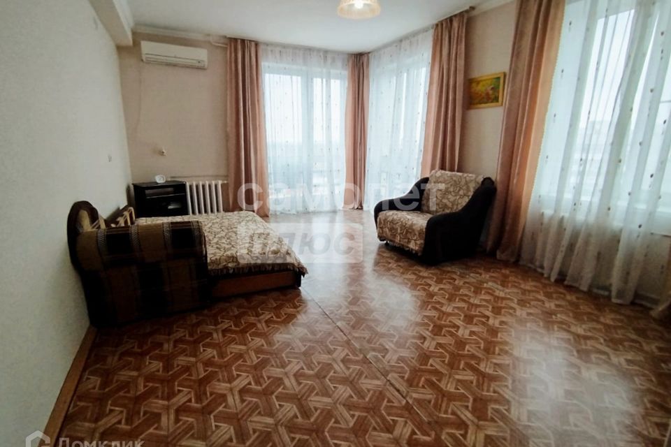 Продаётся 2-комнатная квартира, 65 м²