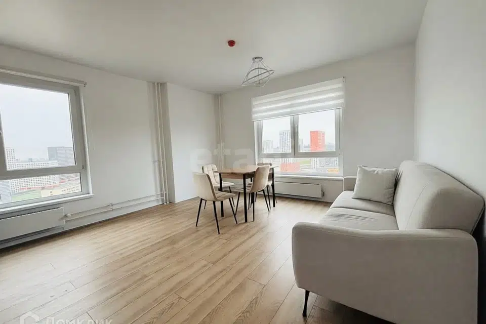 Продаётся 2-комнатная квартира, 60.7 м²