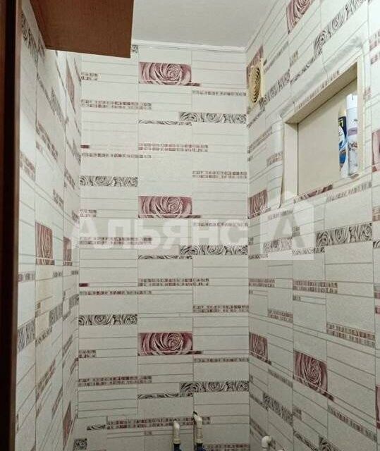 Продаётся 3-комнатная квартира, 54.8 м²