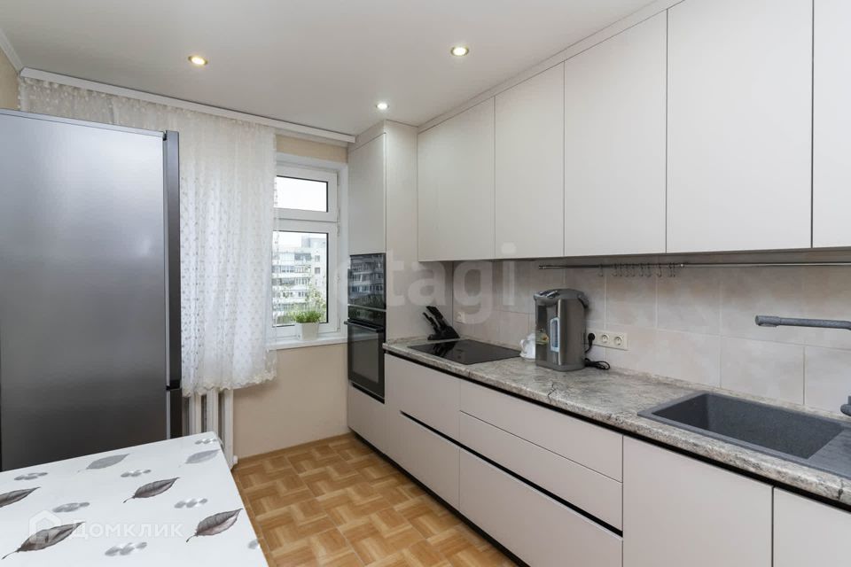 Продаётся 3-комнатная квартира, 65.9 м²