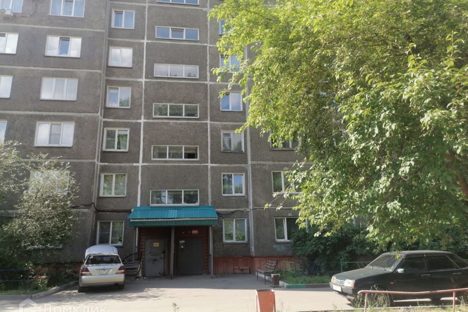 Продаётся 1-комнатная квартира, 37.3 м²