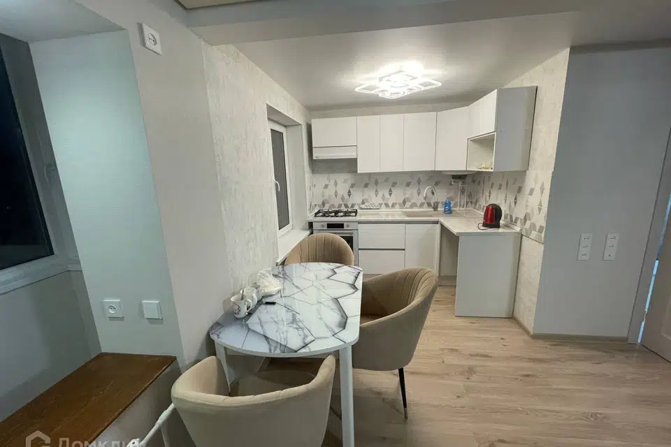 Продаётся 1-комнатная квартира, 30.5 м²