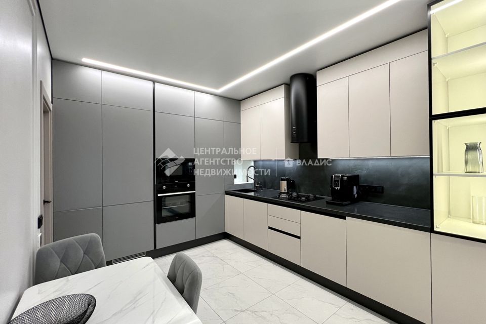 Продаётся 2-комнатная квартира, 62.9 м²