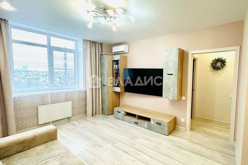 Продаётся 1-комнатная квартира, 40.8 м²
