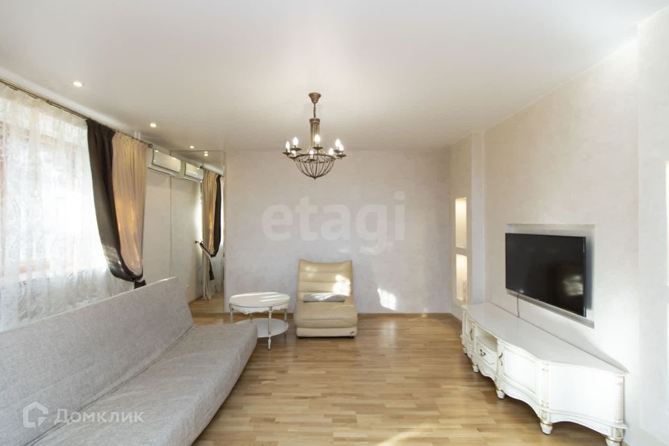 Сдаётся 3-комнатная квартира, 110 м²