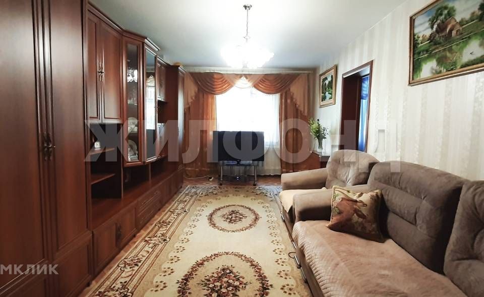 Продаётся 4-комнатная квартира, 71 м²