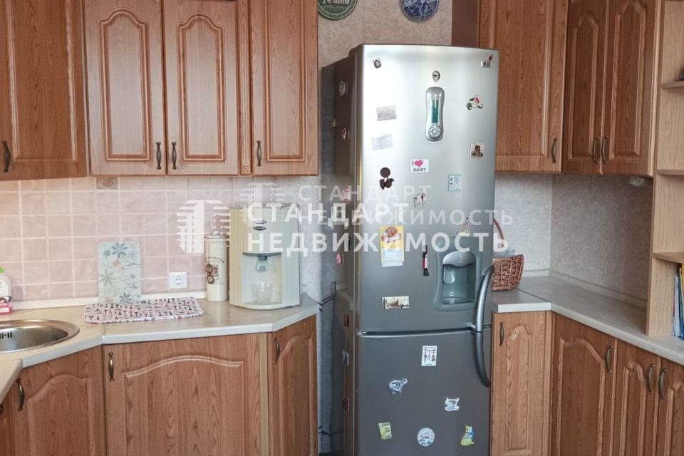 Продаётся 2-комнатная квартира, 59.8 м²