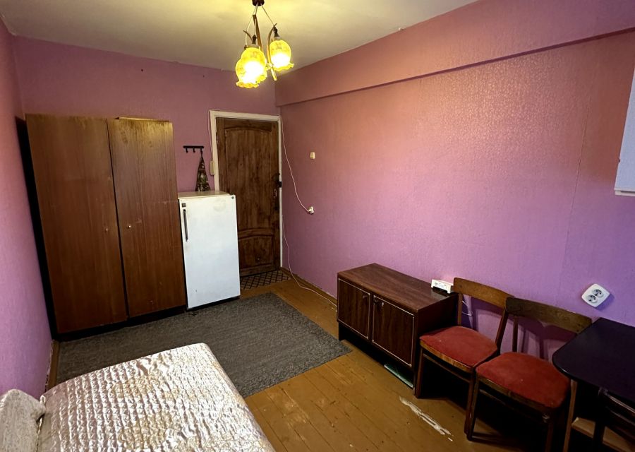 Продаётся комната в 3-комн. квартире, 11.4 м²