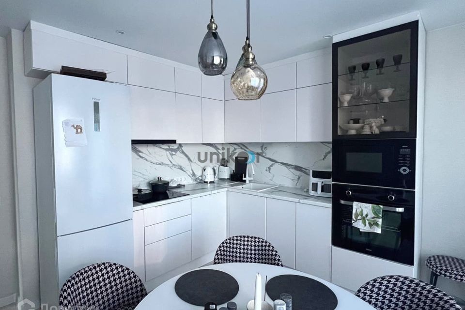 Продаётся 2-комнатная квартира, 47.6 м²