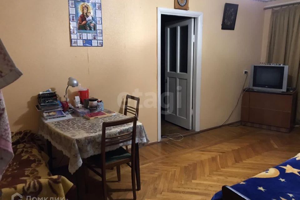 Продаётся 2-комнатная квартира, 41.7 м²