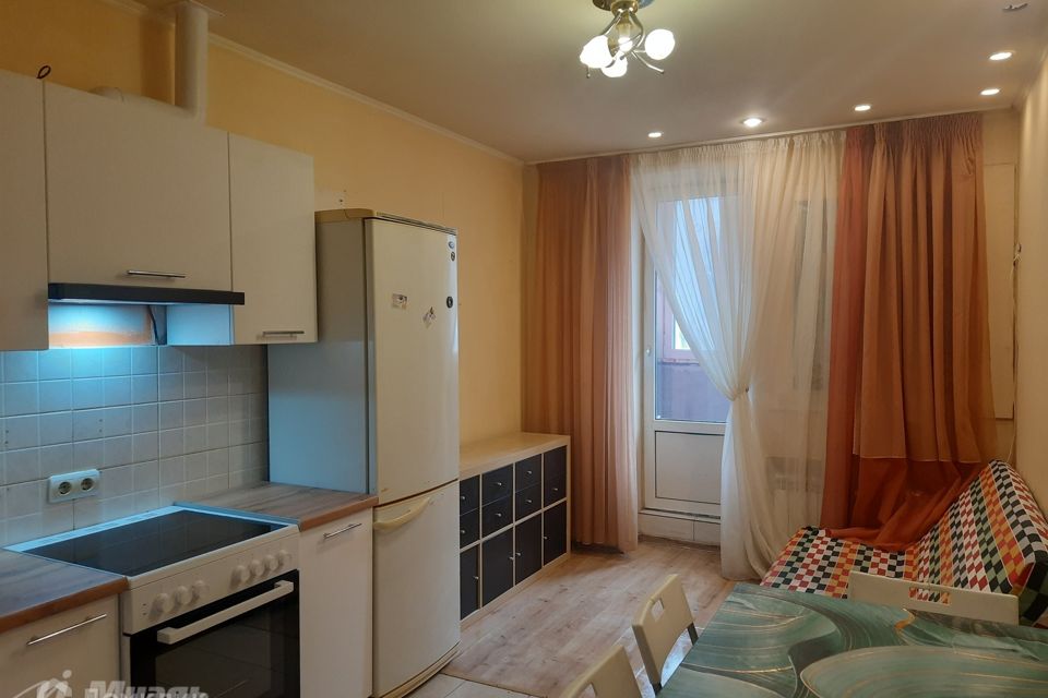 Сдаётся 1-комнатная квартира, 41.9 м²