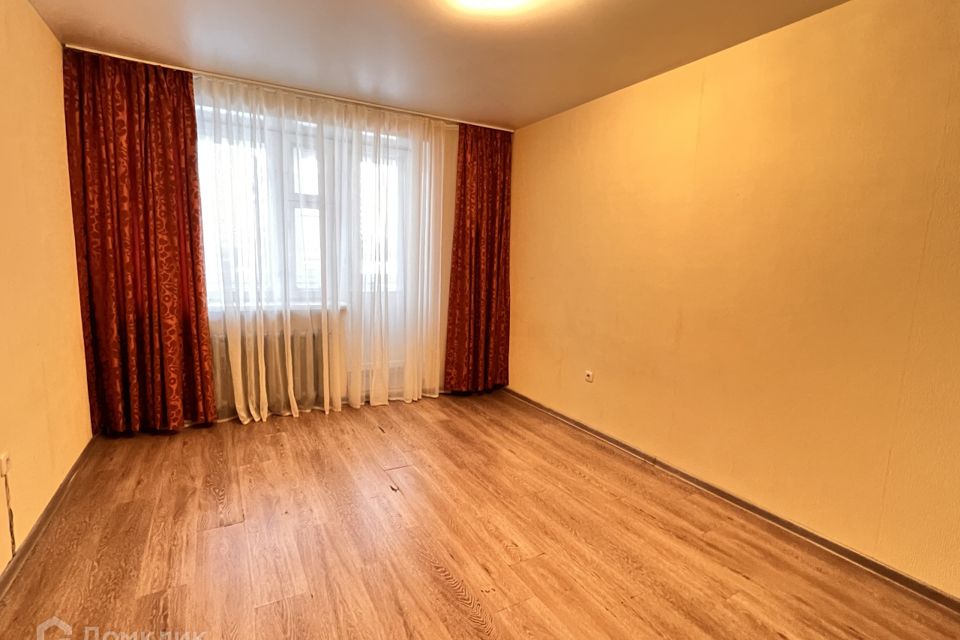 Продаётся 3-комнатная квартира, 57.5 м²