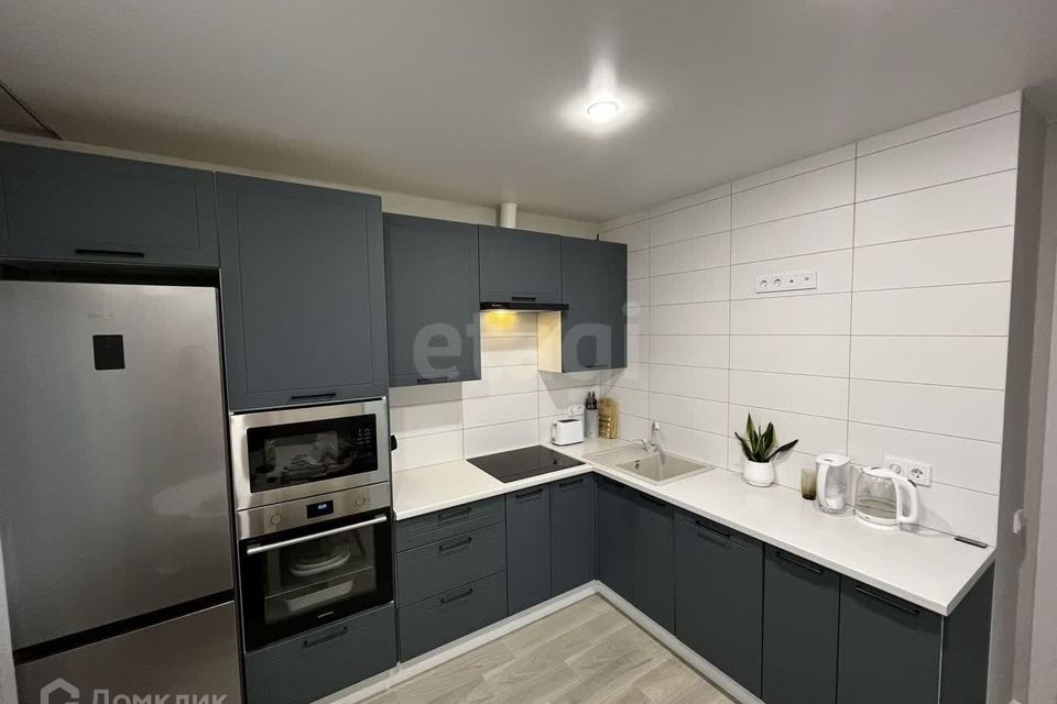 Продаётся 2-комнатная квартира, 52.6 м²