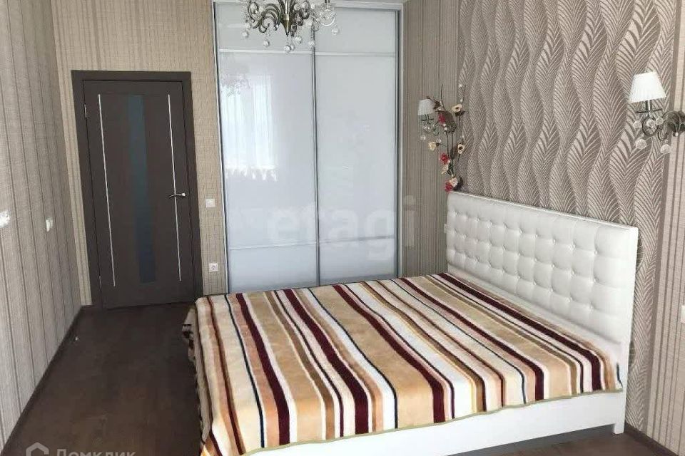 Сдаётся 2-комнатная квартира, 54.7 м²