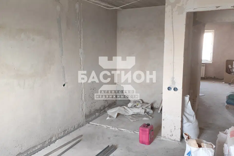 Продаётся 3-комнатная квартира, 82 м²