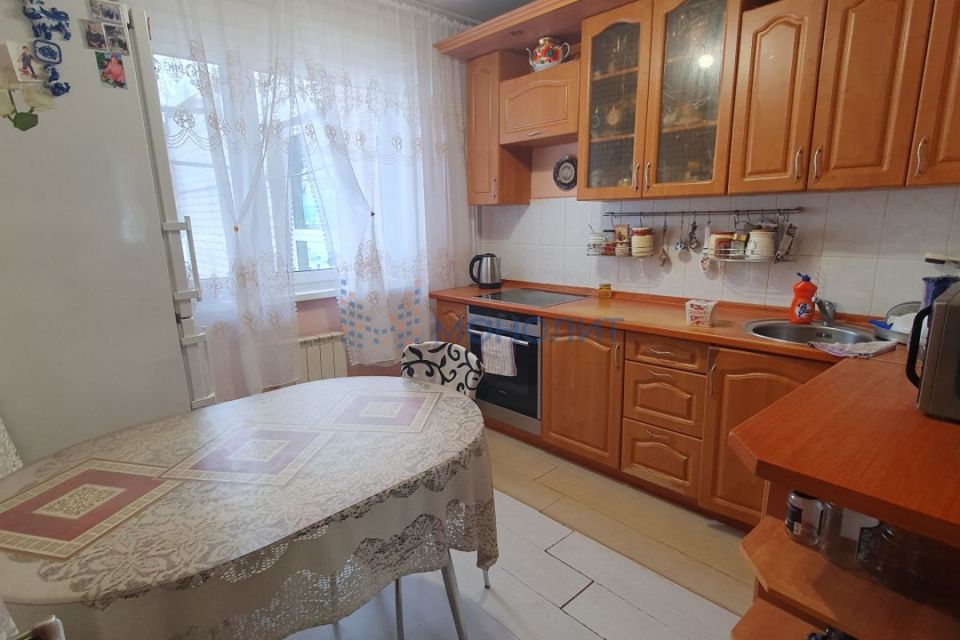 Продаётся 4-комнатная квартира, 75 м²
