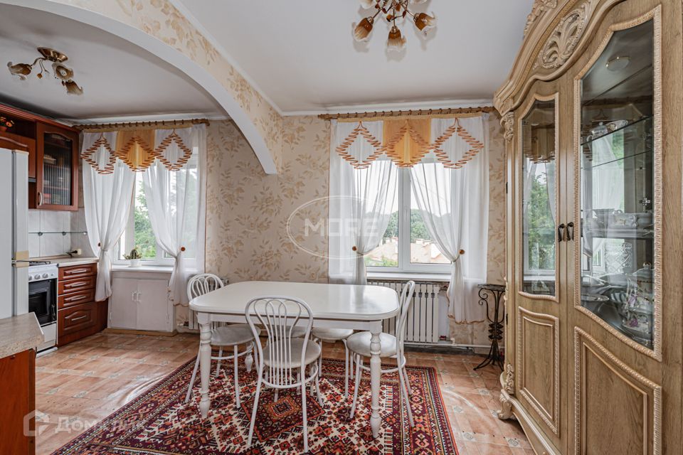 Продаётся 3-комнатная квартира, 62.7 м²