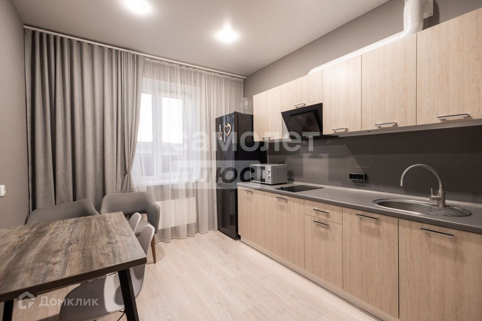 Продаётся 1-комнатная квартира, 41.6 м²