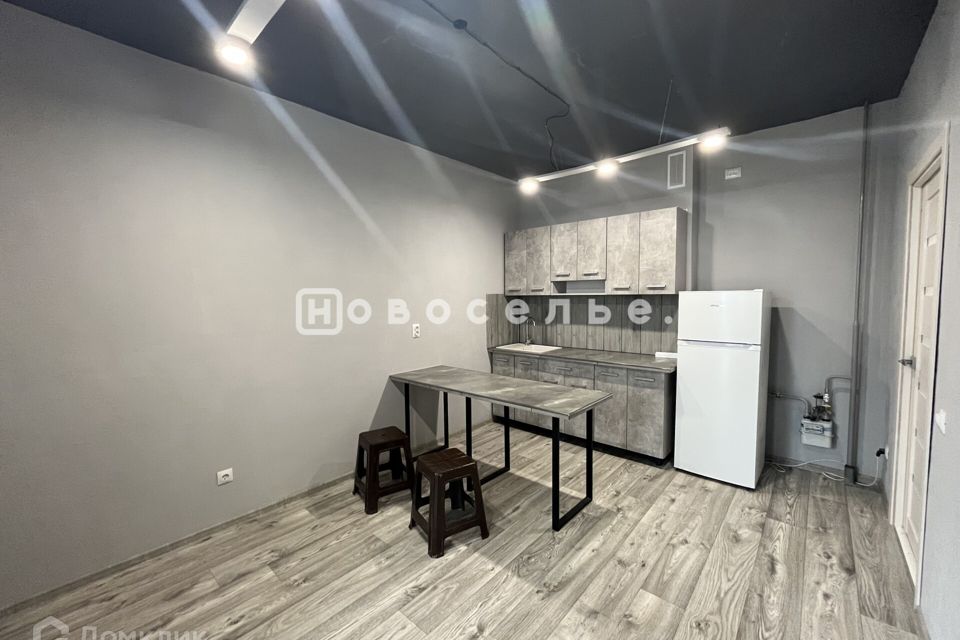 Продаётся 1-комнатная квартира, 37 м²
