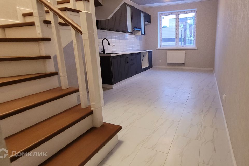 Продаётся 5-комнатная квартира, 130.7 м²