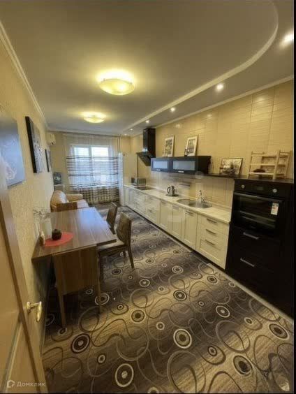 Продаётся 2-комнатная квартира, 87.2 м²