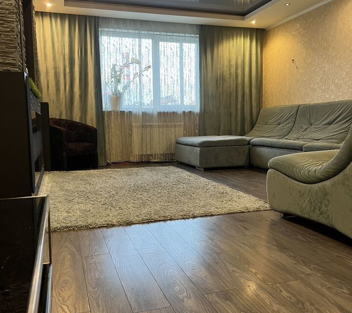 Продаётся 3-комнатная квартира, 96 м²