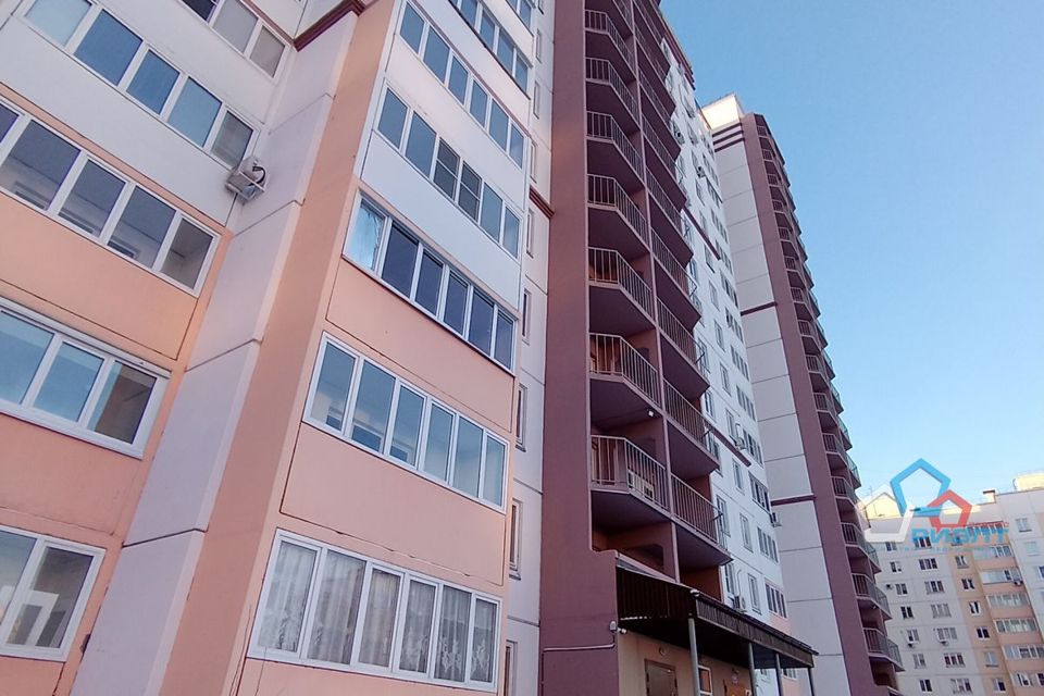 Продаётся 2-комнатная квартира, 60.2 м²