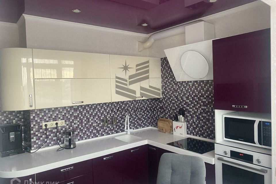 Сдаётся 3-комнатная квартира, 89 м²