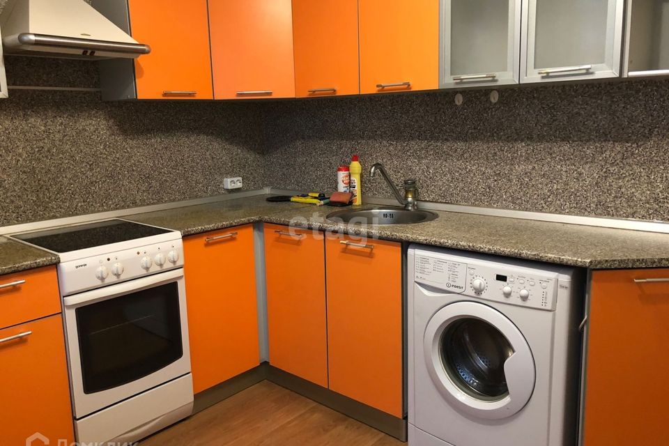Сдаётся 1-комнатная квартира, 46 м²