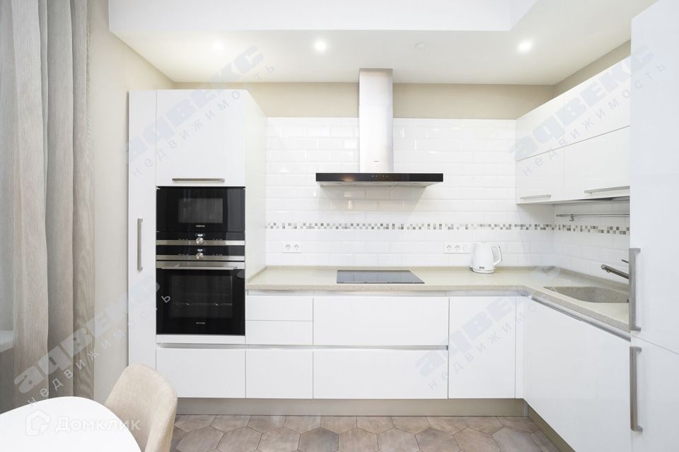 Сдаётся 2-комнатная квартира, 60 м²