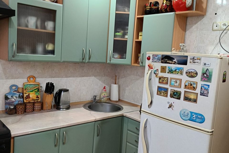 Продаётся 2-комнатная квартира, 52.6 м²