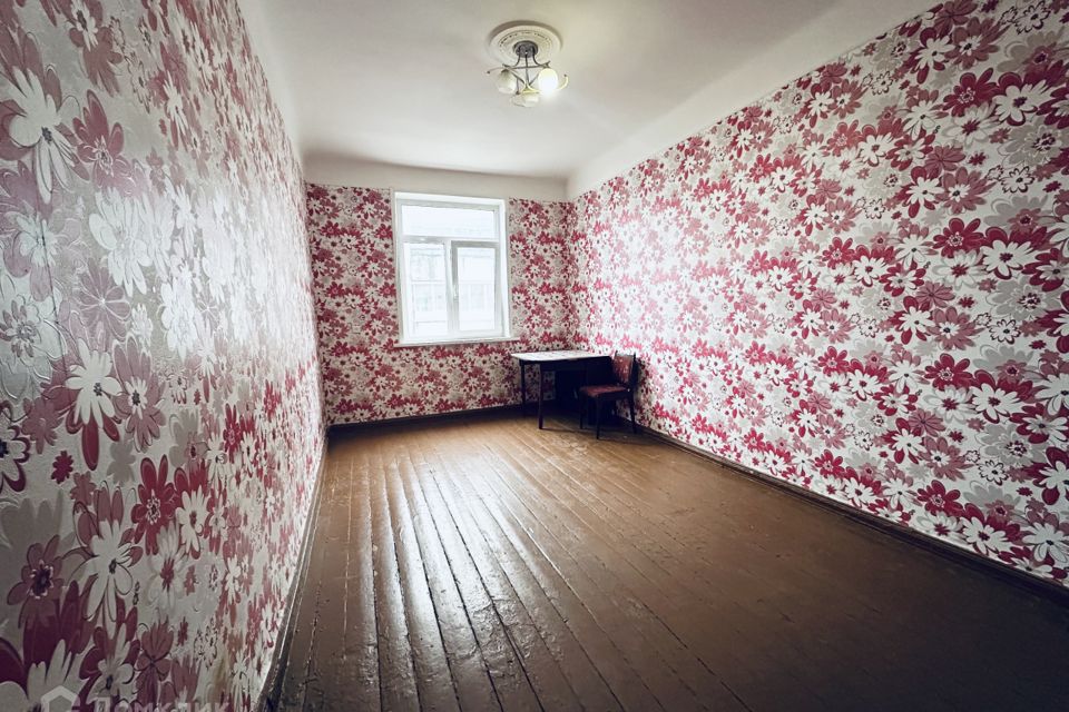 Продаётся комната в 3-комн. квартире, 16.3 м²