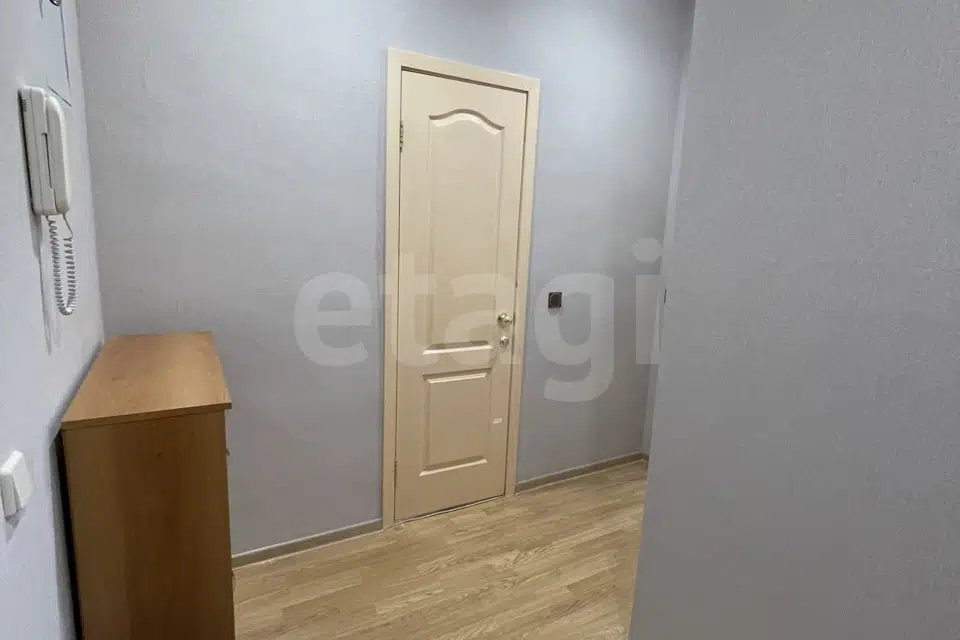Продаётся 1-комнатная квартира, 36.7 м²