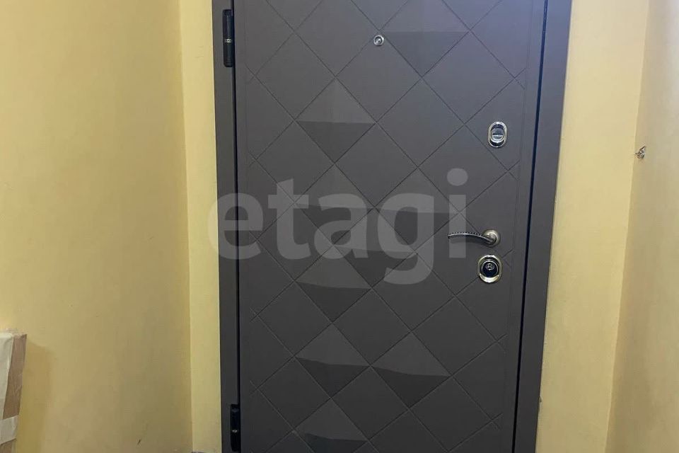 Продаётся 2-комнатная квартира, 59.8 м²